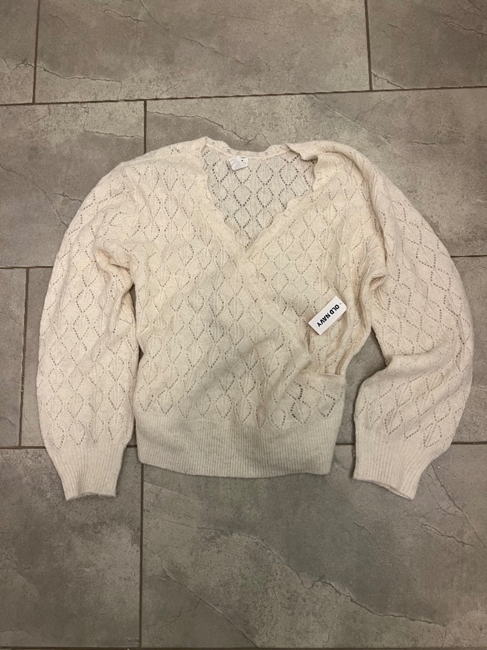 Old Navy Cream Open-Knit V-Neck Sweater